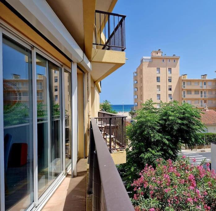 T3 Paisible Tres Proche Plage Apartment Canet-en-Roussillon Exterior foto